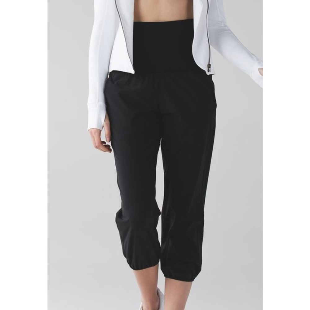 Lulu om pant size 4